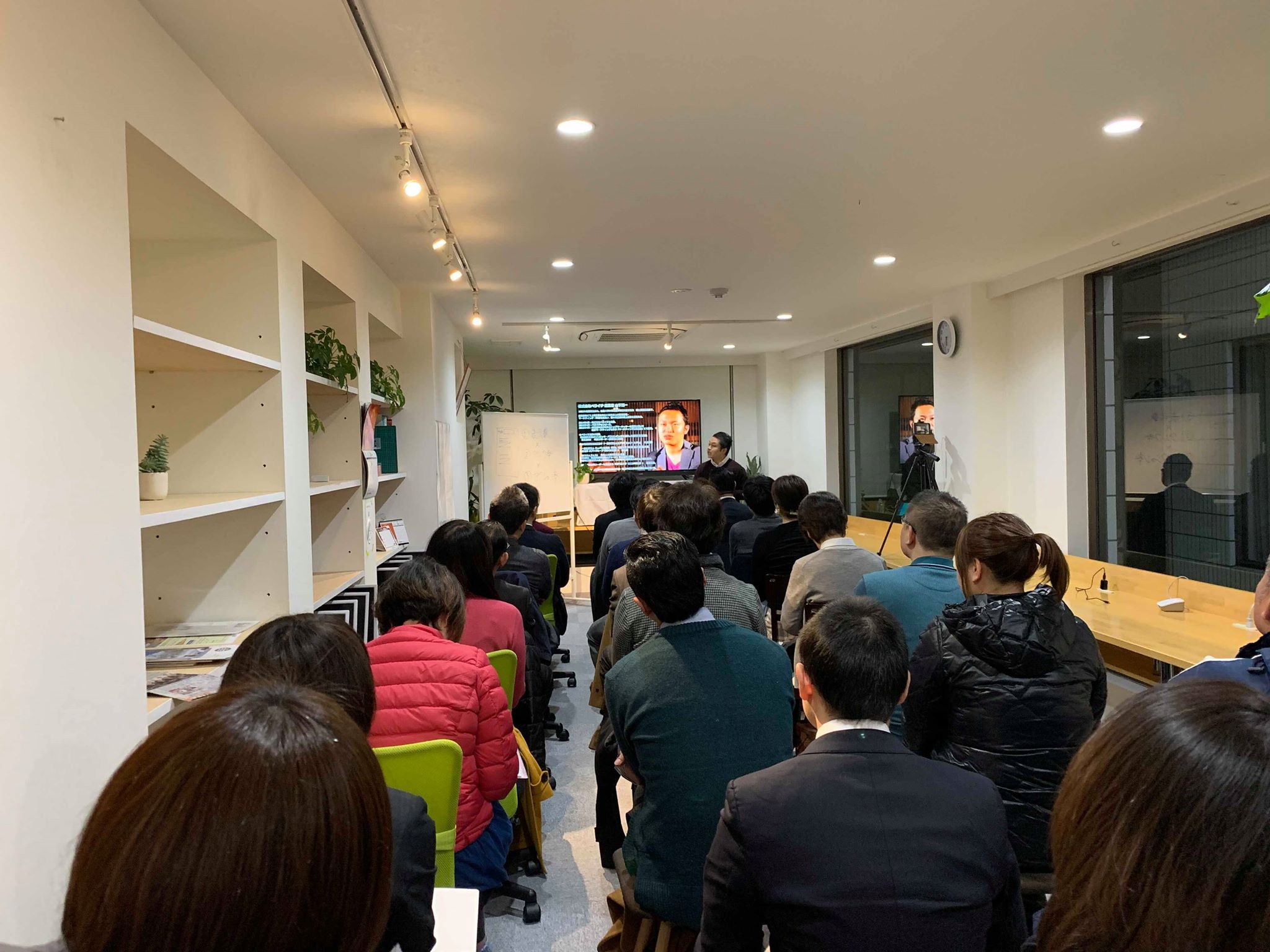 ペライチセミナー「ホームページ開設・運用に膨大な費用をかける時代は終わった。」